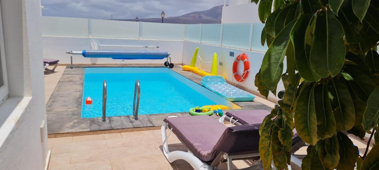 Villa Pousadoiro Playa Blanca  Zewnętrze zdjęcie
