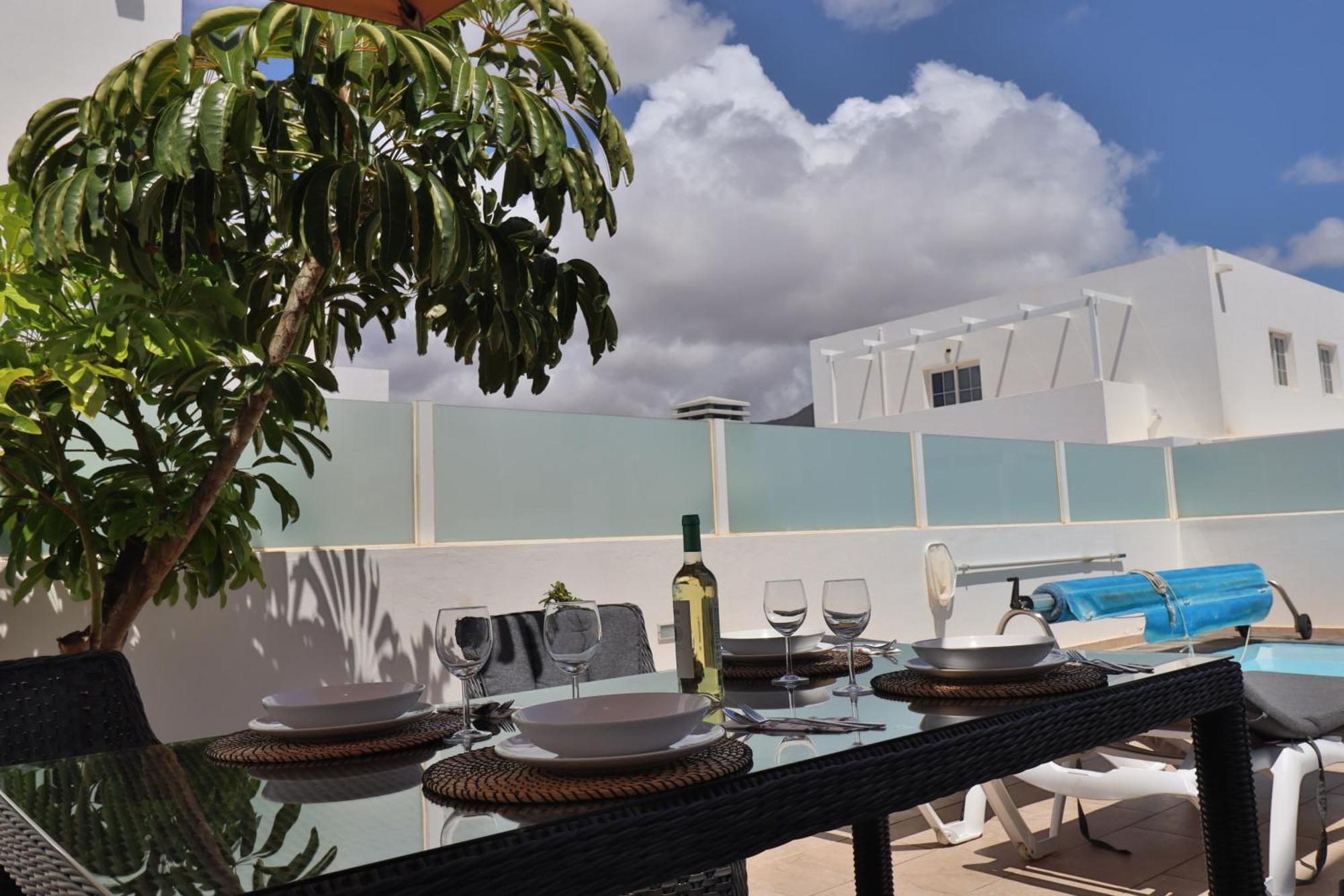 Villa Pousadoiro Playa Blanca  Zewnętrze zdjęcie